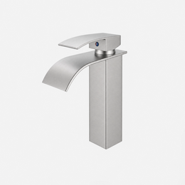 Torneira Monocomando bica alta/baixa para banheiro Cascata Square