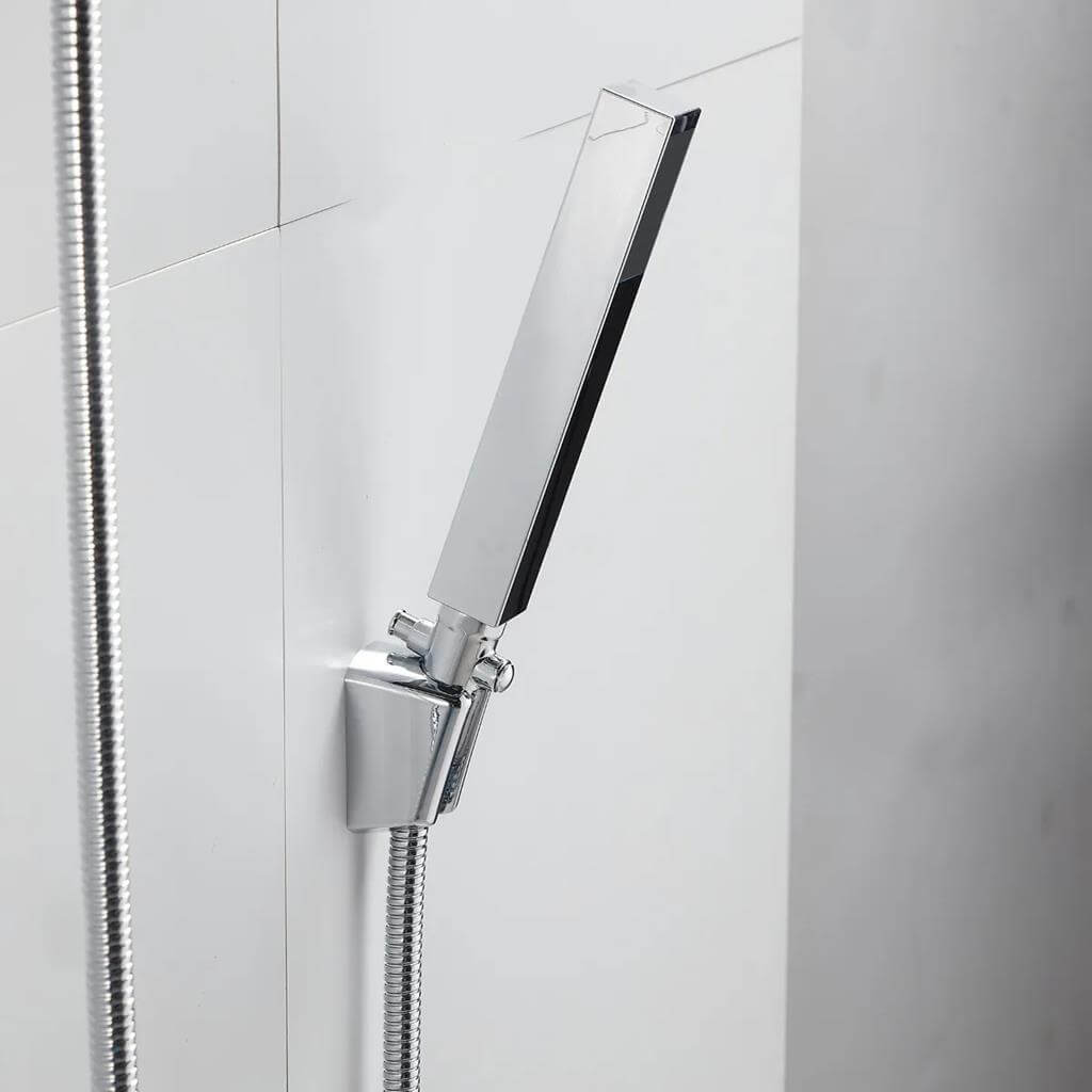 Ducha Cromada em Aço Inox com chuveirinho manual e suporte de parede Hídrica