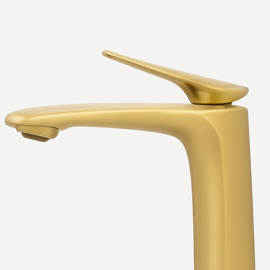 Torneira para Banheiro Dourada - Acabamento Escovado Bica Baixa Lusso