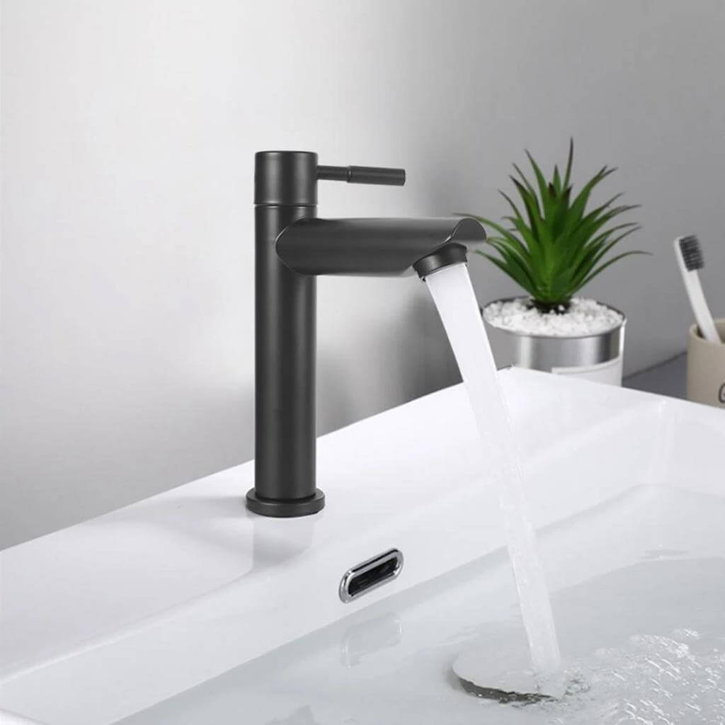 Torneira Lander para Banheiro em Aço Inox - Bica Baixa Água Fria
